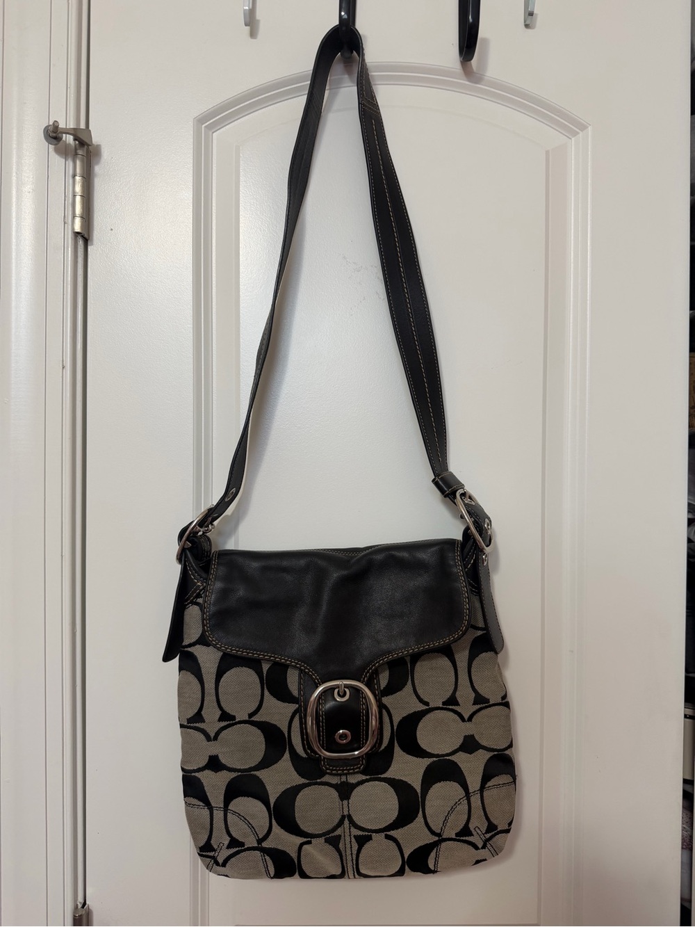 Vintage Y2K Coach Signature Flap Duffle
Messenger Bag
